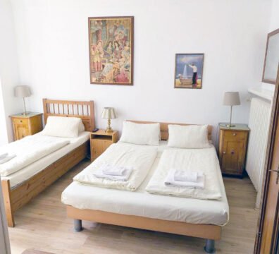 Dreibettzimmer